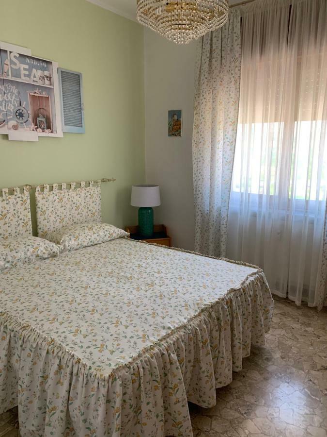 Affittacamere Serravalle Shopping 세라발레스크리비아 외부 사진